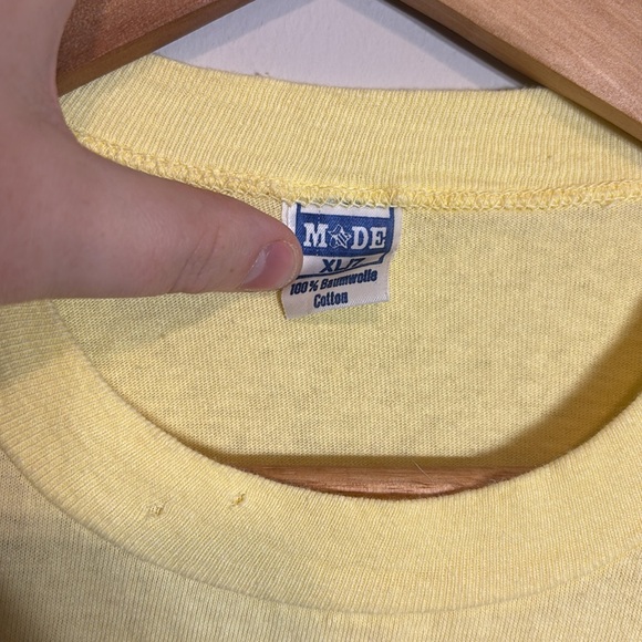 Vintage Berlin Germany Shirt - Picture 3 of 4